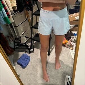 Lululemon shorts size 6 Tall